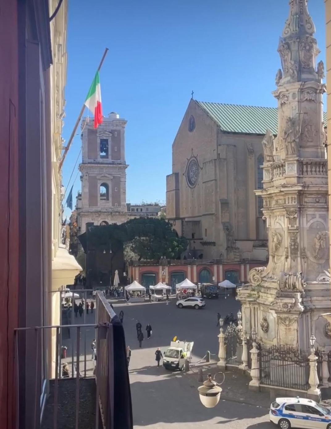 B&B Il Balconcino A Santa Chiara Neapol Exteriér fotografie