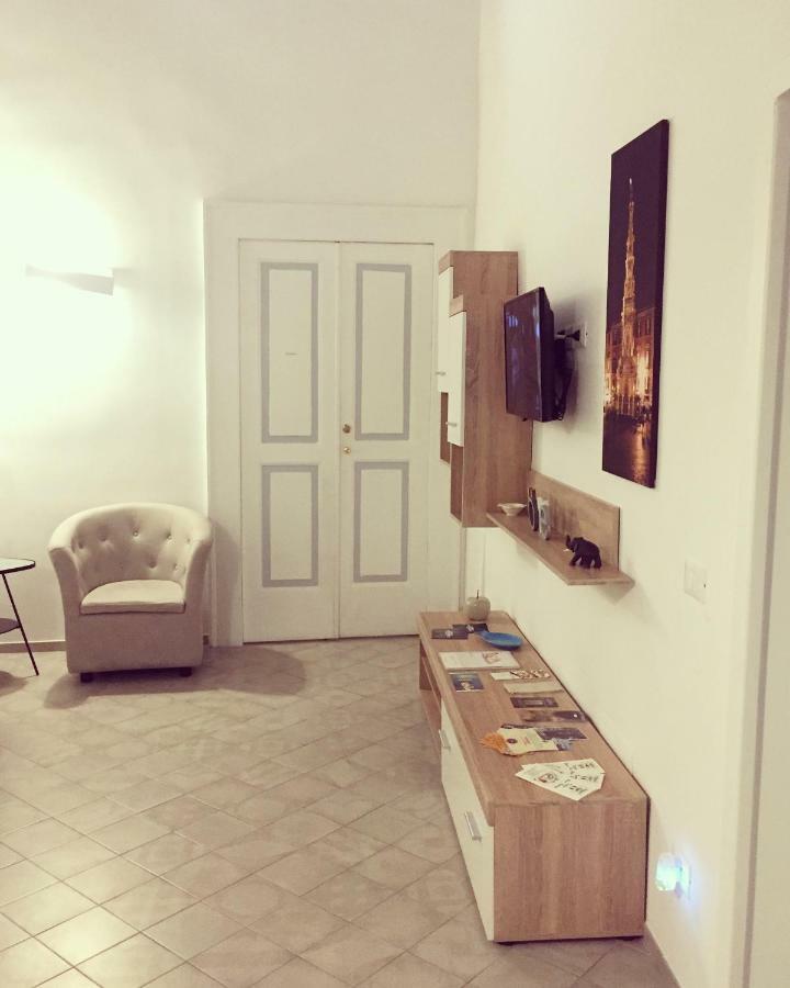 B&B Il Balconcino A Santa Chiara Neapol Exteriér fotografie
